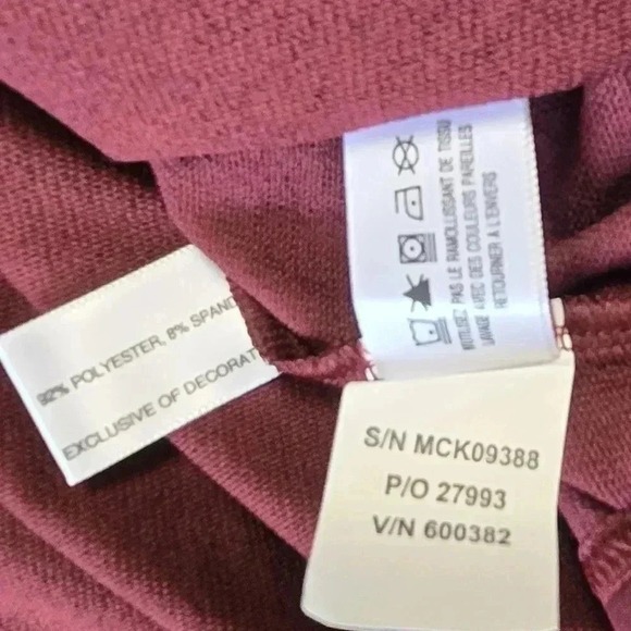 Cutter & Buck Men's XXL 1/2 Zip Pullover CB DryTec Burgundy Geo Long Sleeve NWT - Picture 6 of 10